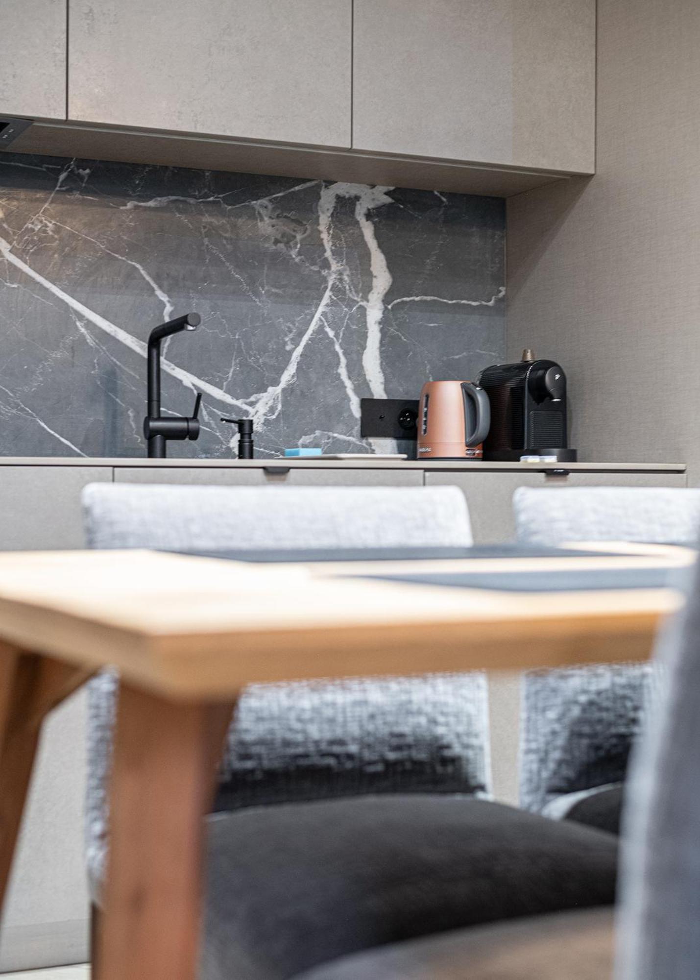 Rentplanet - Apartament Zlota Warschau Buitenkant foto
